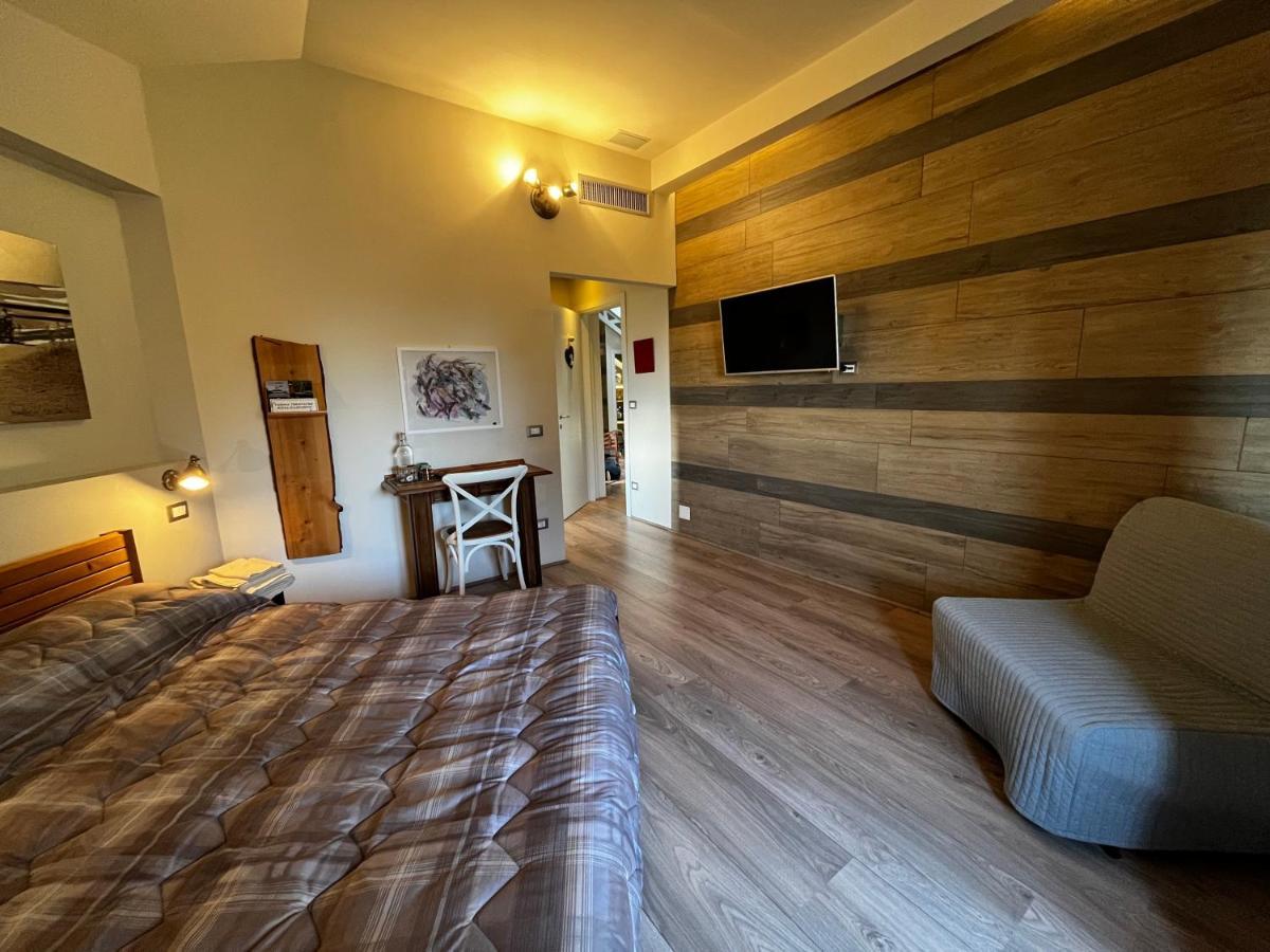 Admiramini B&B Robbiate Buitenkant foto